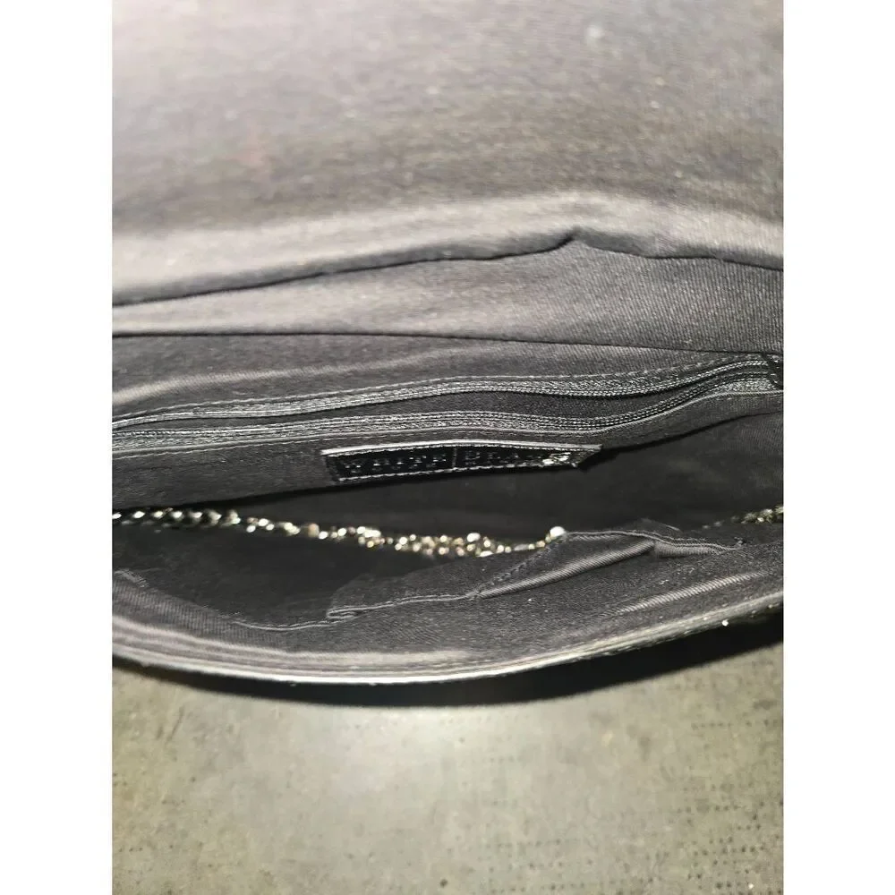 White House Black Market Purse - Picture 6 of 7